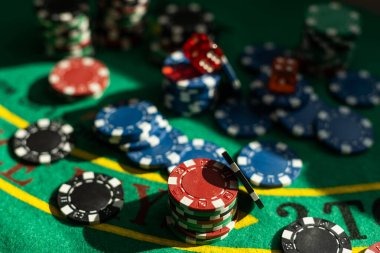 Live casino on yowestoto Live casino table interface showing blackjack dealer and prediction options